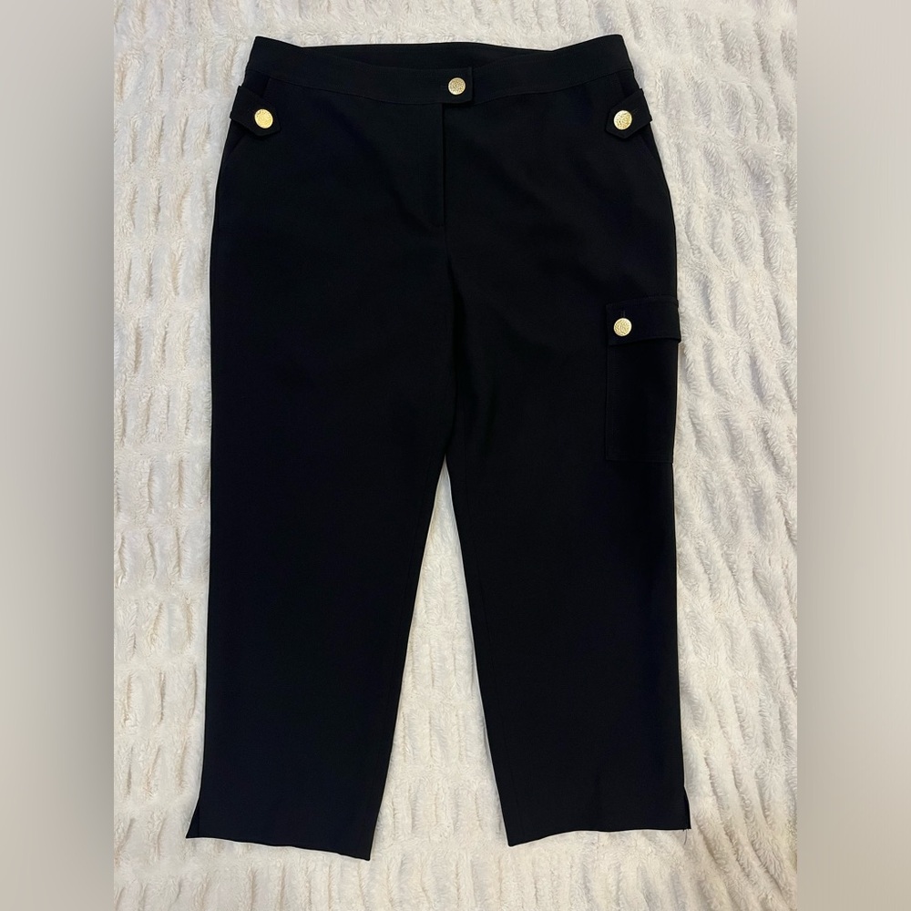 St.John Women’s Black Pants Size‎ 14